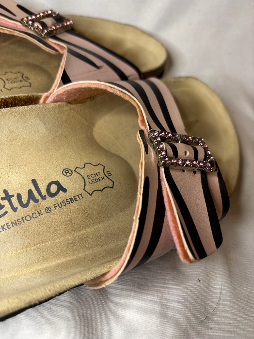 Betula by Birkenstock Sandals in Pink Zebra Size 8 - Picture 4 of 8